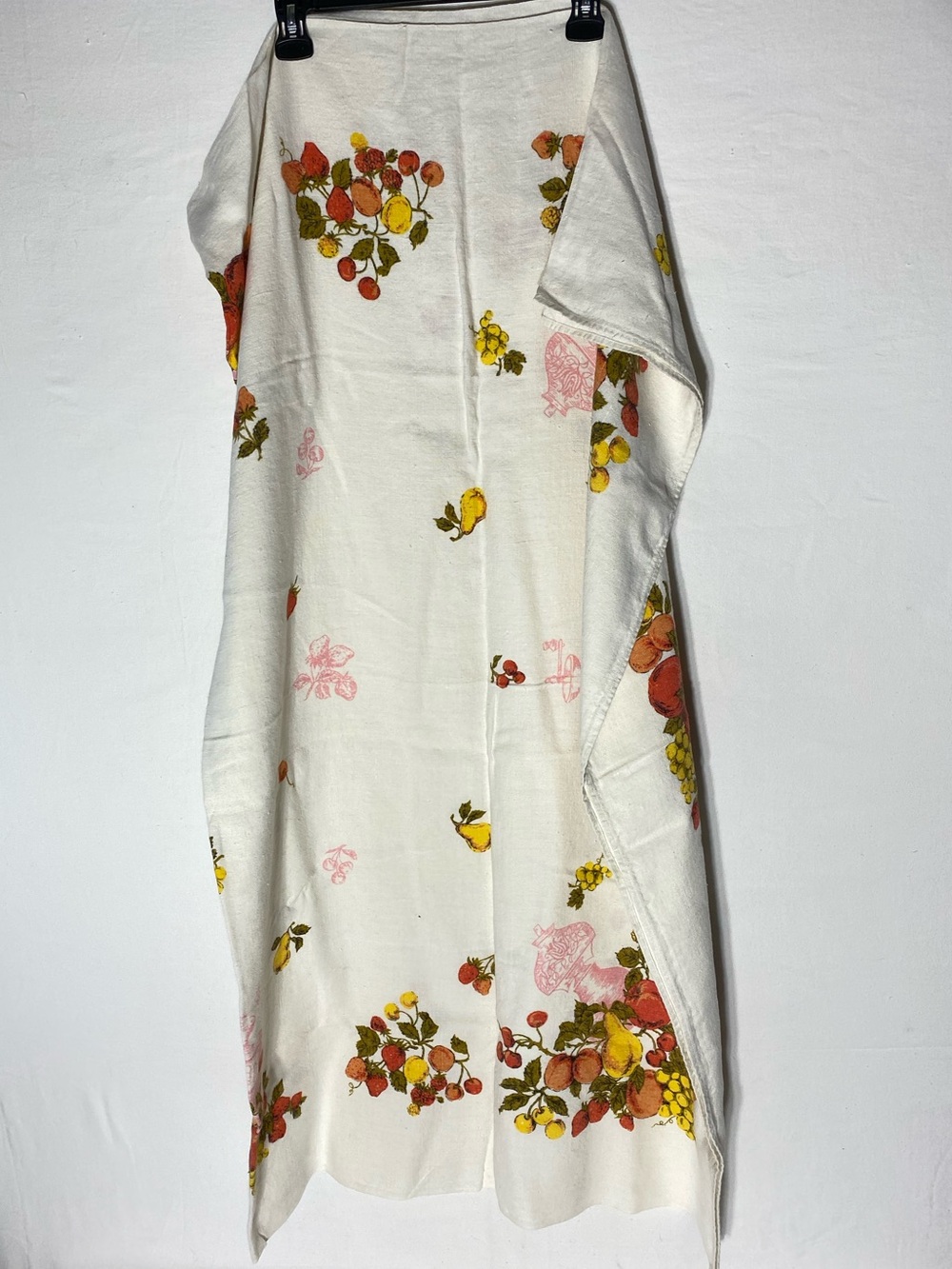 Vintage 1970s Printed Fruit Harvest Tablecloth Rectangular 49x62 Cottagecore